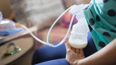 Breast pumps, Pumping breast milk